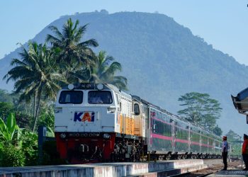 Jaga Keandalan Operasional Kereta Api, KAI Ganti Rel Baru Sepanjang 495.562 Meter