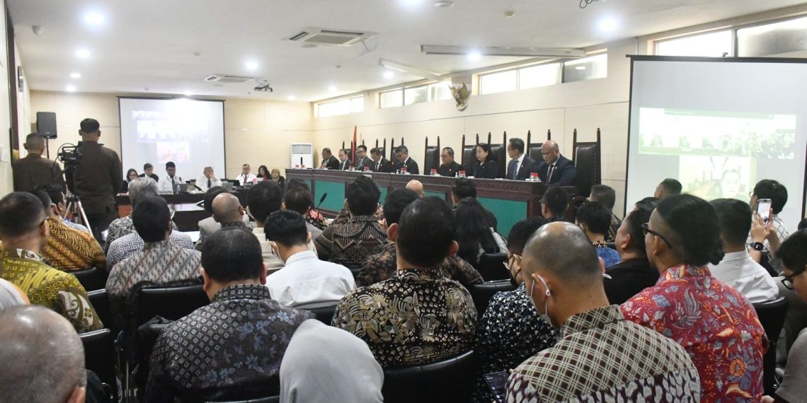 KPPU Sidang 97 Perusahaan Pinjol, Rekor Sejarah dan Ujian Integritas