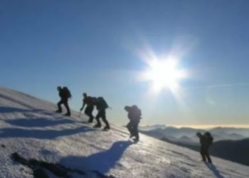 Kamp Utama Yalung Disapu Salju, Tujuh Pendaki Tewas, Empat Hilang