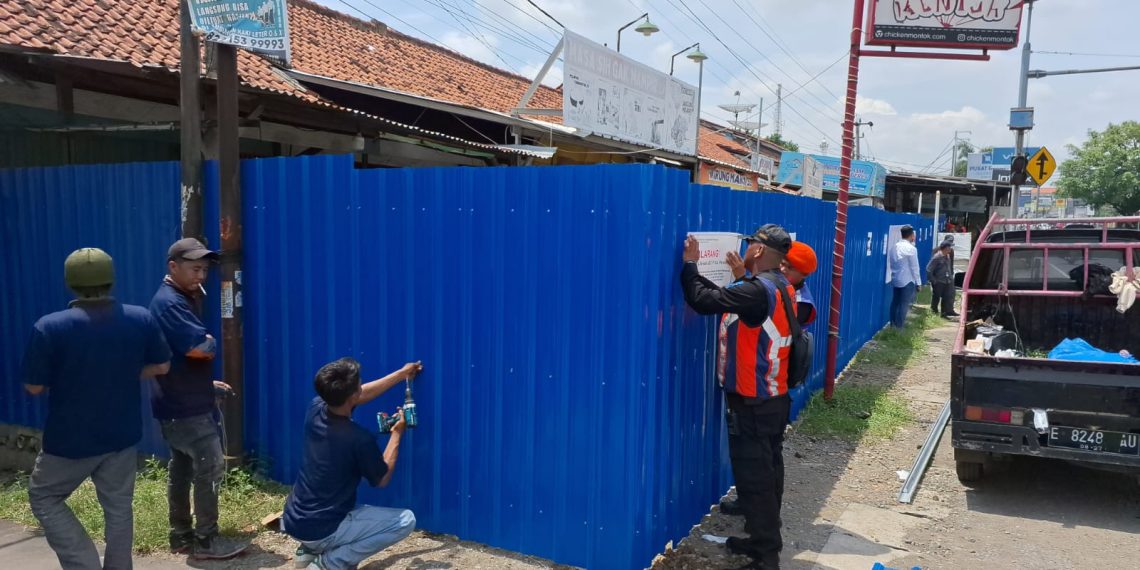 Tertibkan 10 Kios di Jatiwangi, Aksi KAI Penyelamatan Aset Negara