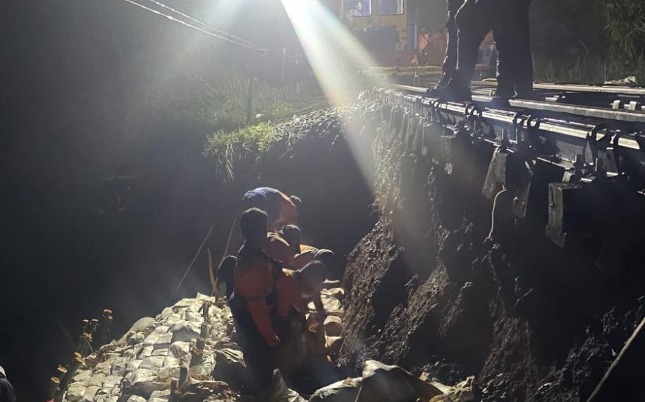 Hujan Deras Kembali Hantam Jalur Cibeber–Lampegan, KA Siliwangi Dibatalkan
